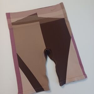 Nike Icon Clash Seamless 8" Training Shorts Sz L